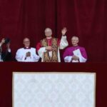 Powitanie katolików LGBTQ w Watykanie, nie zmieni nauczania.