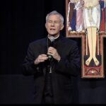 BISKUP STRICKLAND O "ŁAJNIE GRZECHU" W WATYKANIE